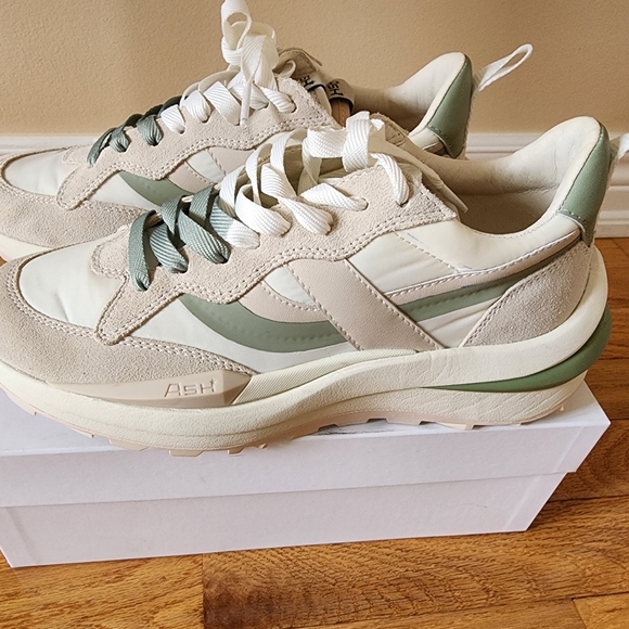 Ash athletic shoes 👟 - Picture 3 of 9